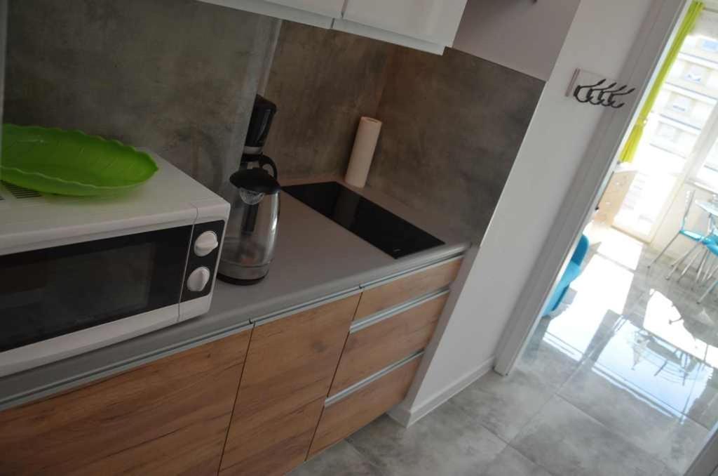 Apartament Z Panoramicznym Widokiem Na Morze Blisko Plazy I Centrum Pl Eng De Miedzyzdroje Ngoại thất bức ảnh
